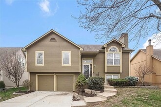 Building Photo - 18443 W 160th Terrace