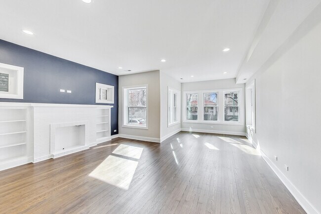 Foto del edificio - 6527 N Newgard Ave