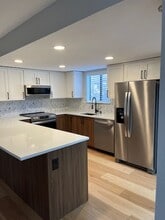 Building Photo - 9543 W 89th Cir