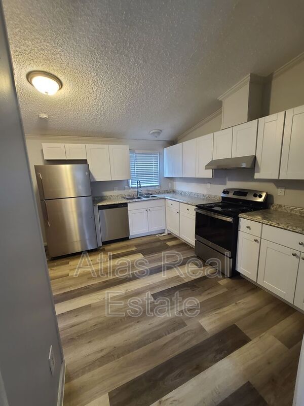 Foto principal - 4647 N Race St