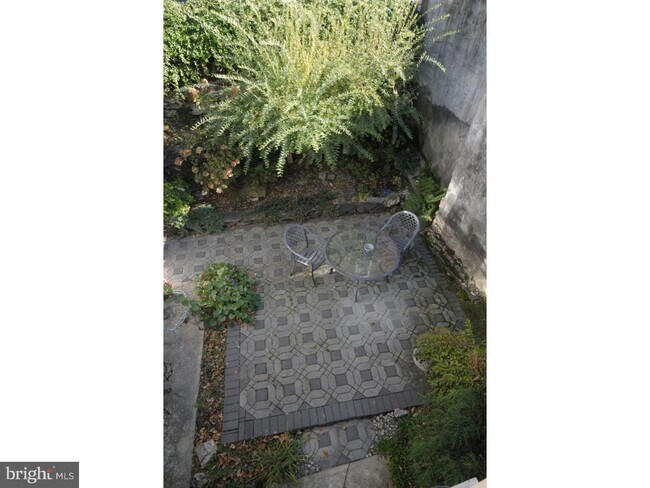 Building Photo - 4705 Smick St