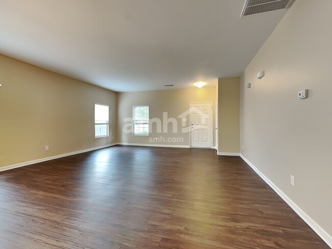 Building Photo - 15643 Normans Landing Dr