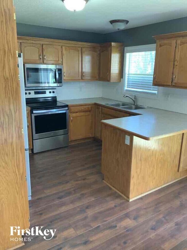 Foto del edificio - 7719 E 165th St