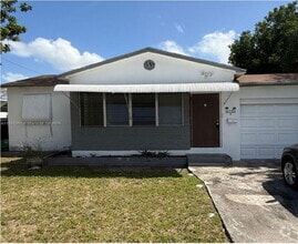 Building Photo - 2318 Taft St