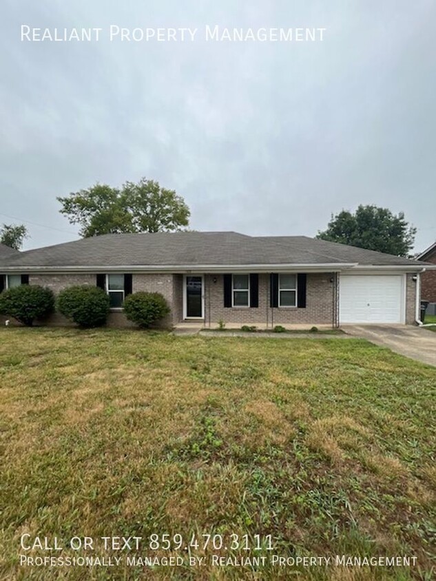 Primary Photo - 102 W Joann Dr