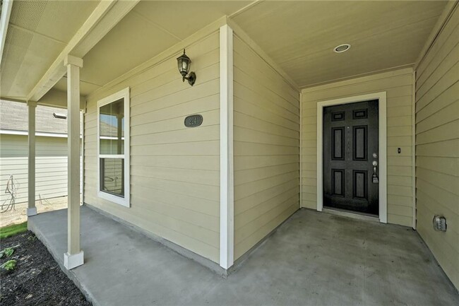 Foto del edificio - 224 Rollingwood Dr