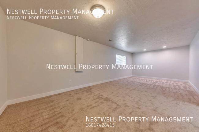 Foto del edificio - West Valley Basement Apt - New Everything!