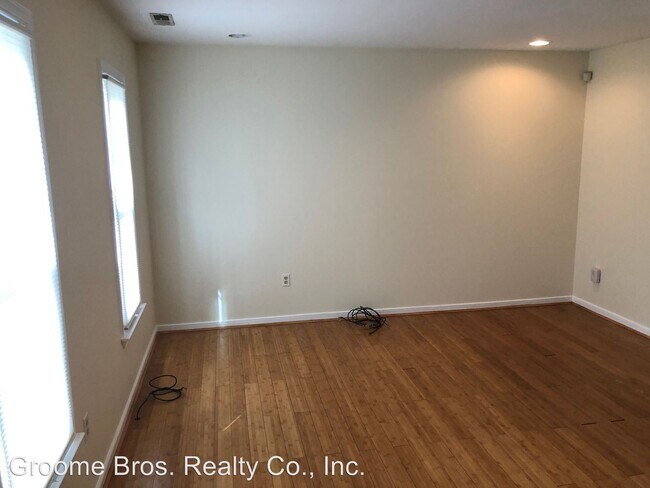 Foto del edificio - 4 br, 2 bath House - 6512 West Denny Court