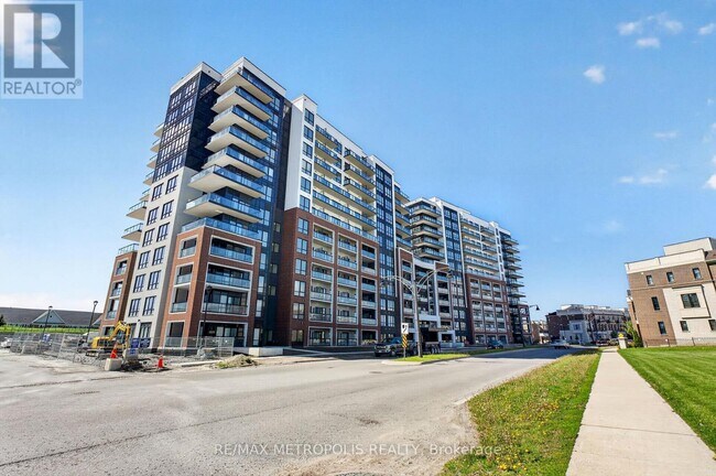 Building Photo - 51 Clarington Blvd