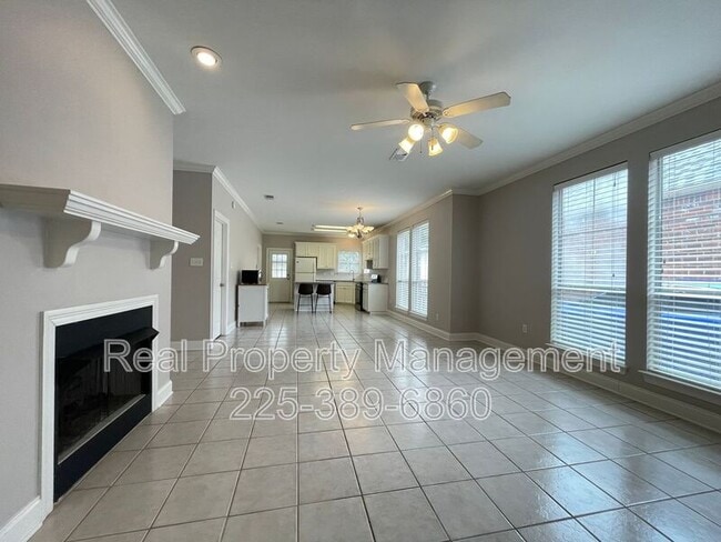 Building Photo - 5630 Arialo Dr