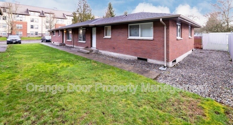 Primary Photo - 710 127th St S