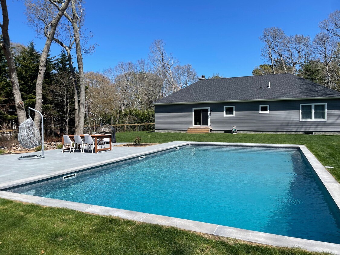 300 Corey Creek Ln, Southold, NY 11971 House for Rent in Southold, NY