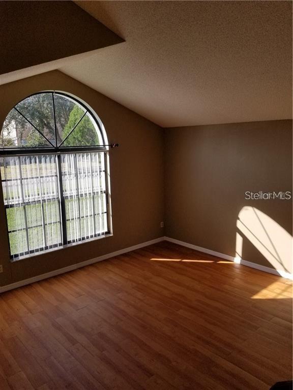Foto del edificio - 6025 Grand Coulee Rd
