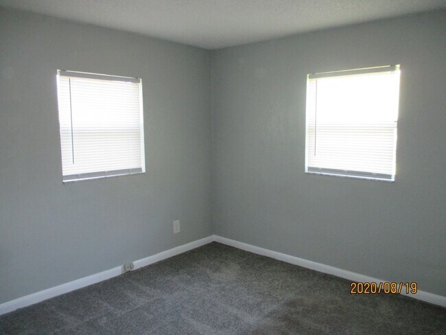 Foto del edificio - Adorable Renovated Home in Oceanway!