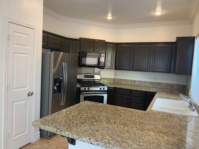Foto del edificio - 8563 Stone Mill Way
