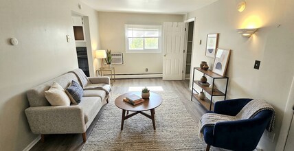 Building Photo - 1027 Cochran Mill Rd