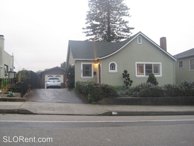 Foto del edificio - 2 br, 2 bath House - 381 Pismo Street