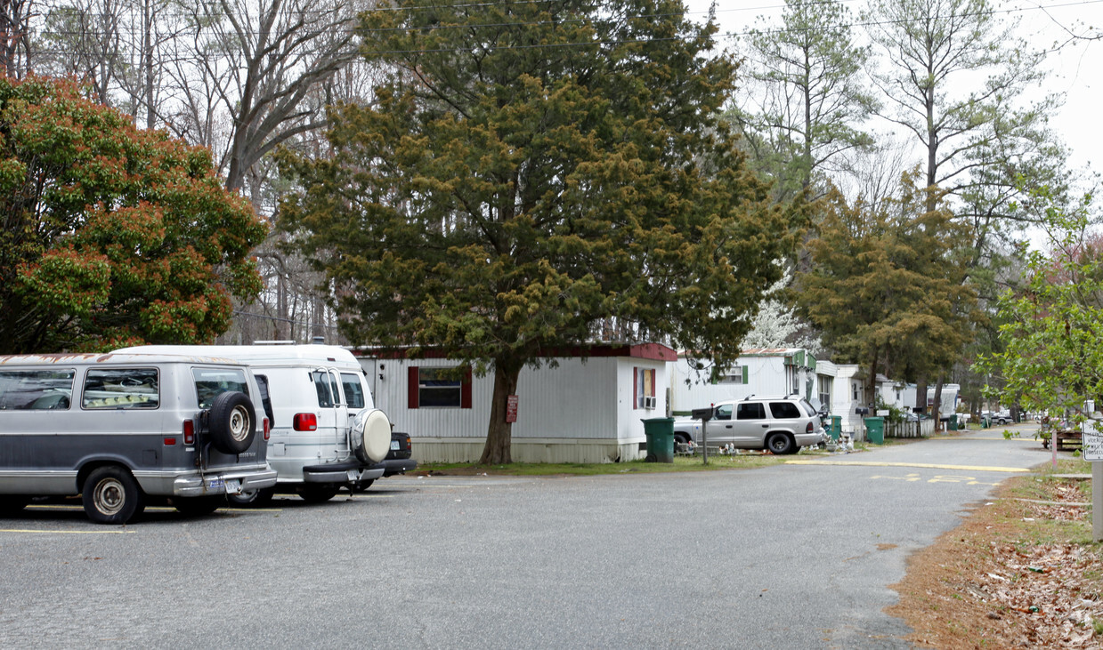 Foto del edificio - Collards Moble Home Park