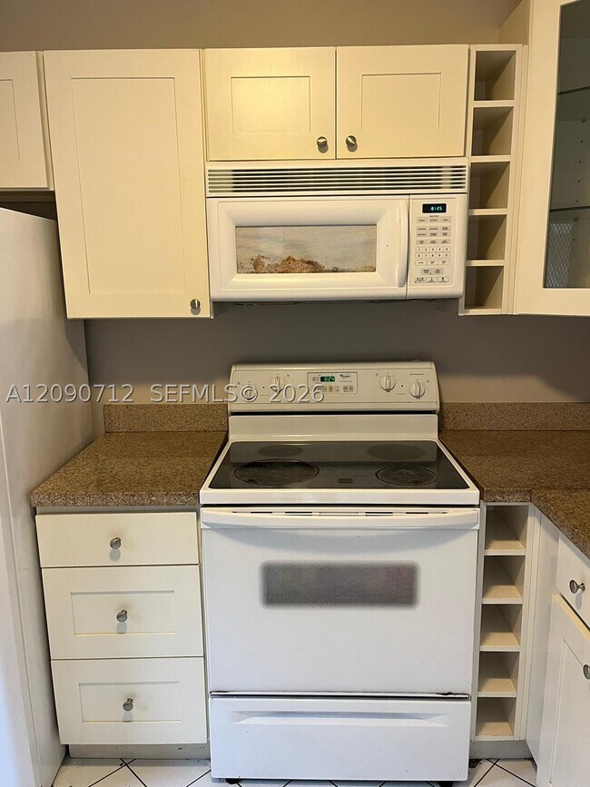 Foto del edificio - 406 NW 68th Ave