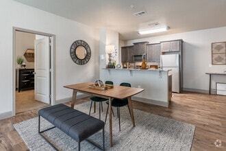 E - 2BD,2BA - Lone Oak Apartments