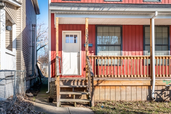 Building Photo - 1628 S 4th St