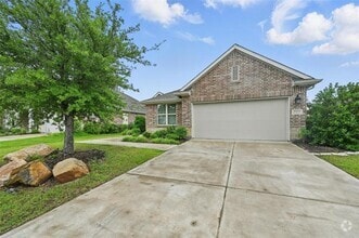 Building Photo - 1605 Cedar Crest Dr