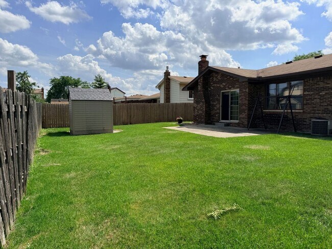 Building Photo - 38352 Coronation Dr