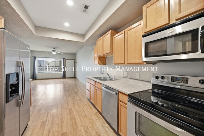 Foto del edificio - 8601 Westown Pkwy