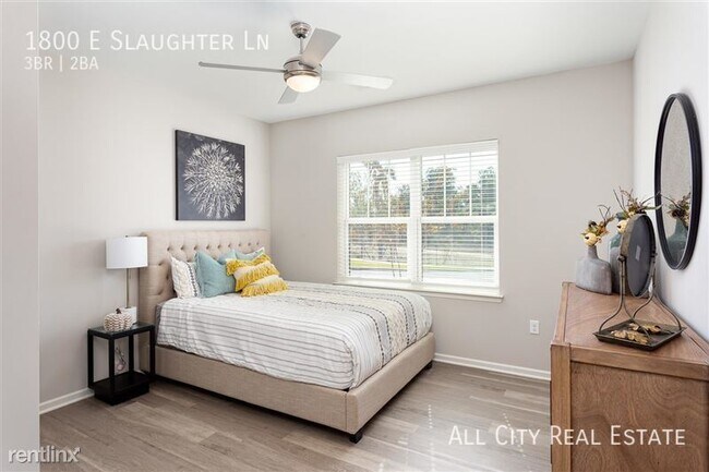 Foto del edificio - 1800 E Slaughter Ln