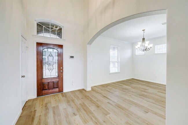 Building Photo - 21314 Autumn Manor Dr