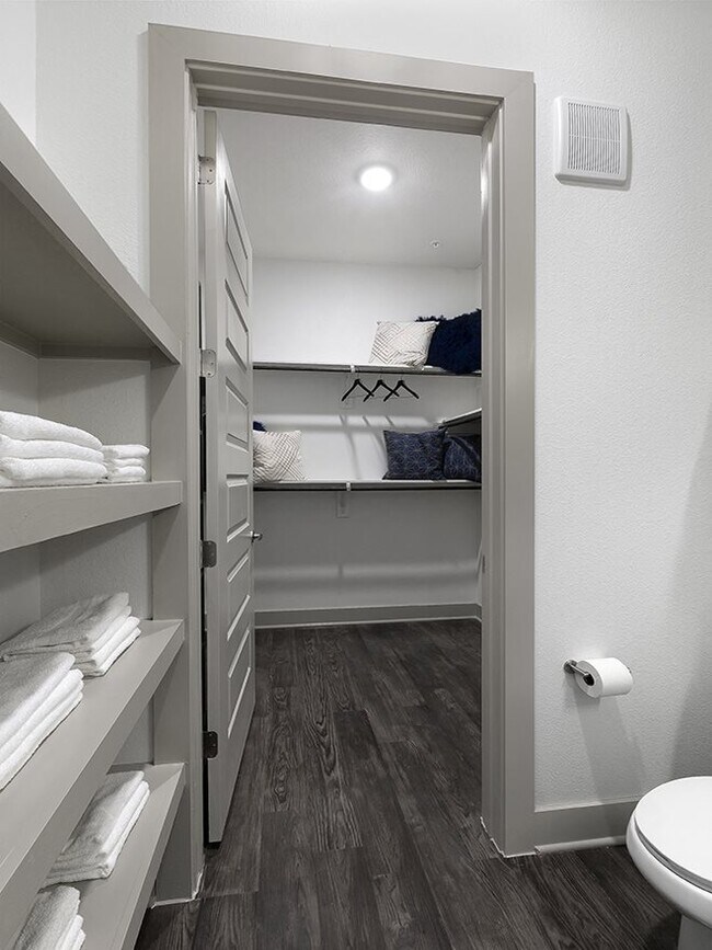 Photo - 632 N Eldridge Pkwy Apartment