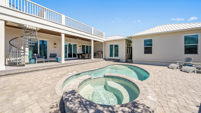 Building Photo - 28 Pelican Glide Ln