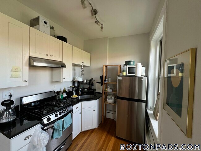 Foto del edificio - 102 Willow St