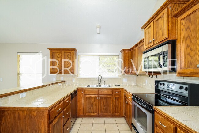 Foto del edificio - 2508 Deer Chase Dr - Move In Special Exten...