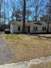 Building Photo - 2055 Steiner St