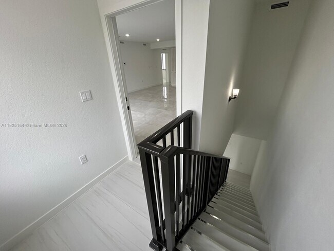 Building Photo - 14625 SW 262nd St