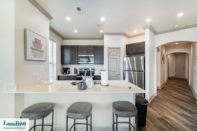 Building Photo - 3031 Eden Ave