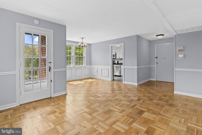 Foto del edificio - 6611 E Wakefield Dr