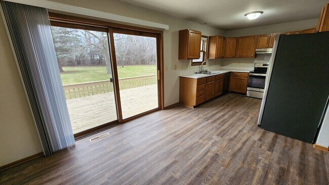 Foto del edificio - N62W38029 Florence Ct