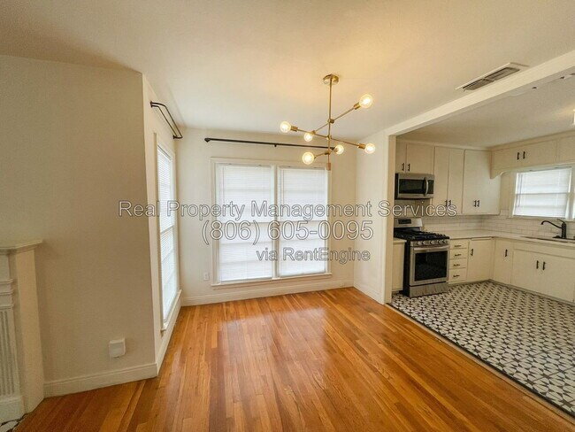 Foto del edificio - 2917 Canton Ave