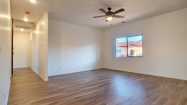 Building Photo - 14275 Rios Canyon Rd