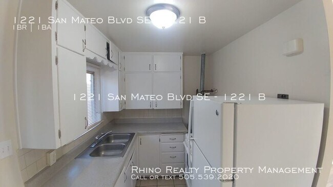 Foto del edificio - 1221 San Mateo Blvd SE