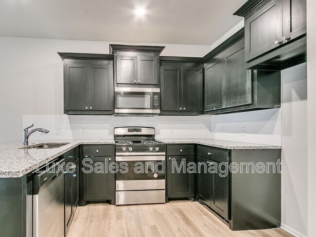 Foto del edificio - 10712 Lawson Pl Rd