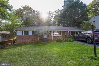 Building Photo - 4752 Carterwood Dr