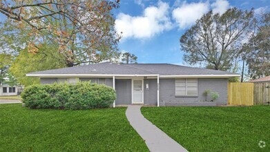 Building Photo - 2105 Olive St