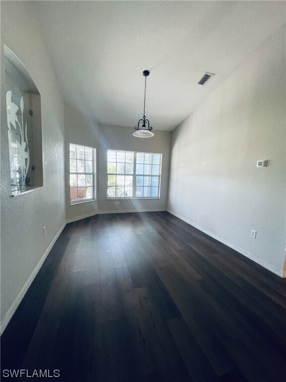 Foto del edificio - 275 Evergreen St