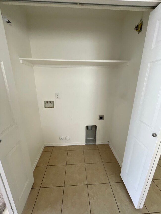 Foto del edificio - 721 20th St