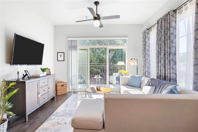 Foto del edificio - 312 N Henderson Ave