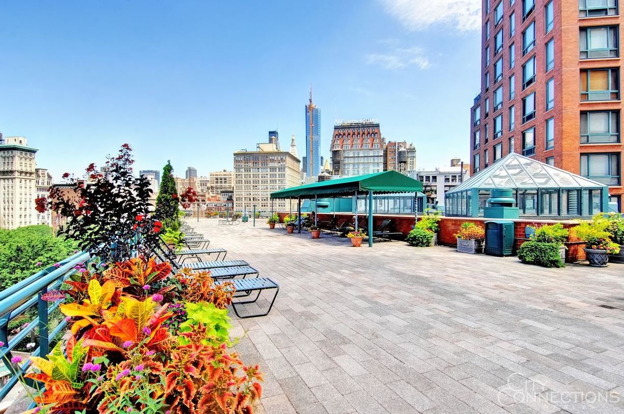 Foto principal - 101 E 15th St