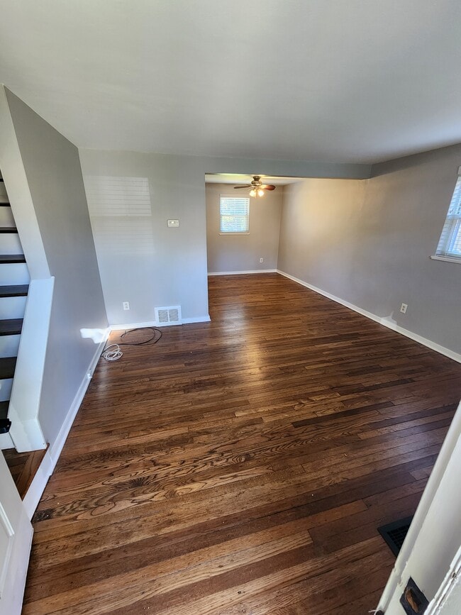 Foto del edificio - 78 Wenzell Pl